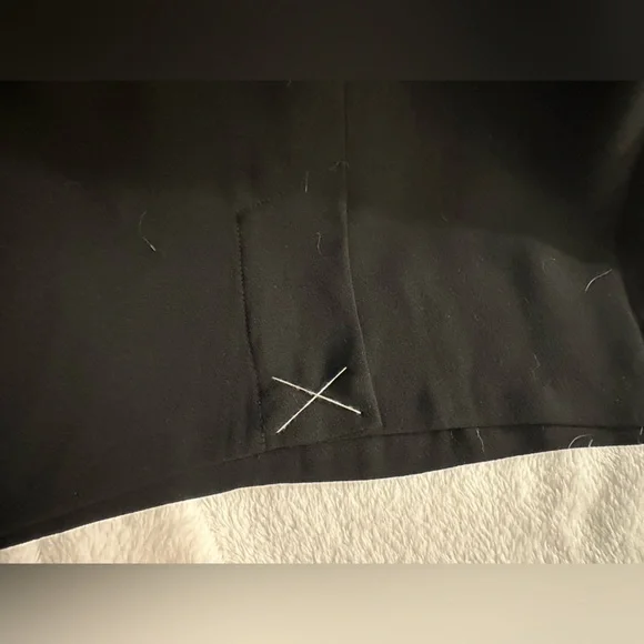 Women's Ann‎ Taylor LOFT Dress Black Gold
Appliqué Lace size 6- New with tags - Picture 7 of 11